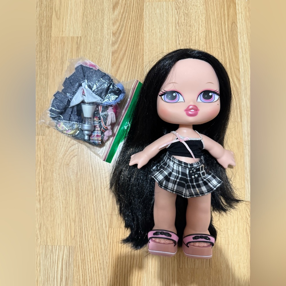 Bratz Big Babyz Nora